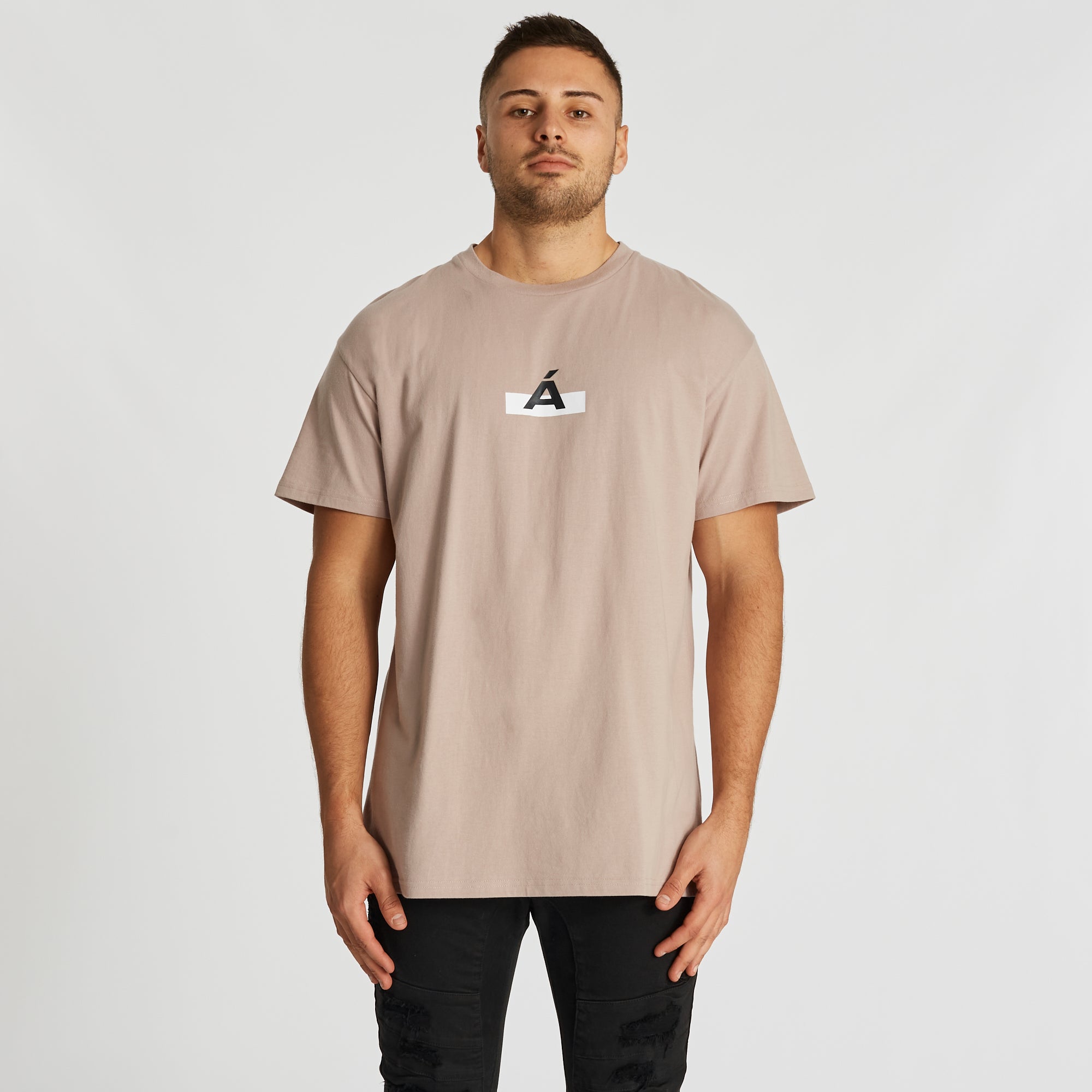 A La Vie Oversized T-Shirt Sphinx