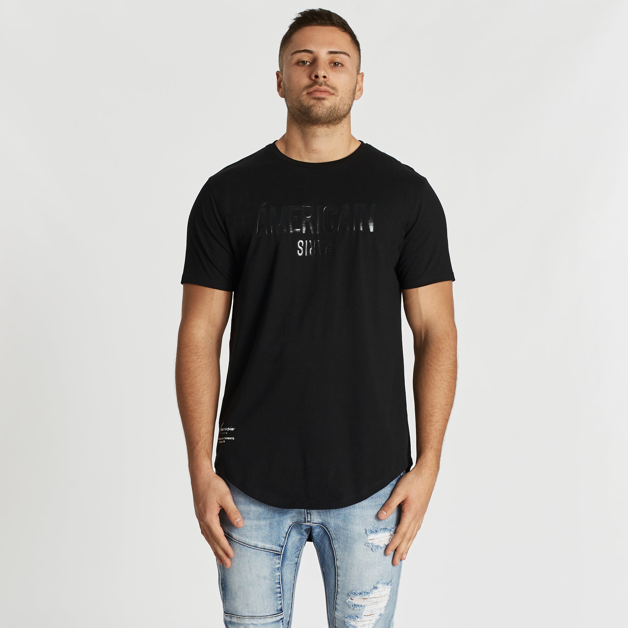 Ca Ca Va Vient Dual Curved T-Shirt Jet Black